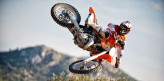 Manifesto of an unrepentant two-stroke afficionado by Jody Weisel