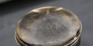 122+ hours on a piston?